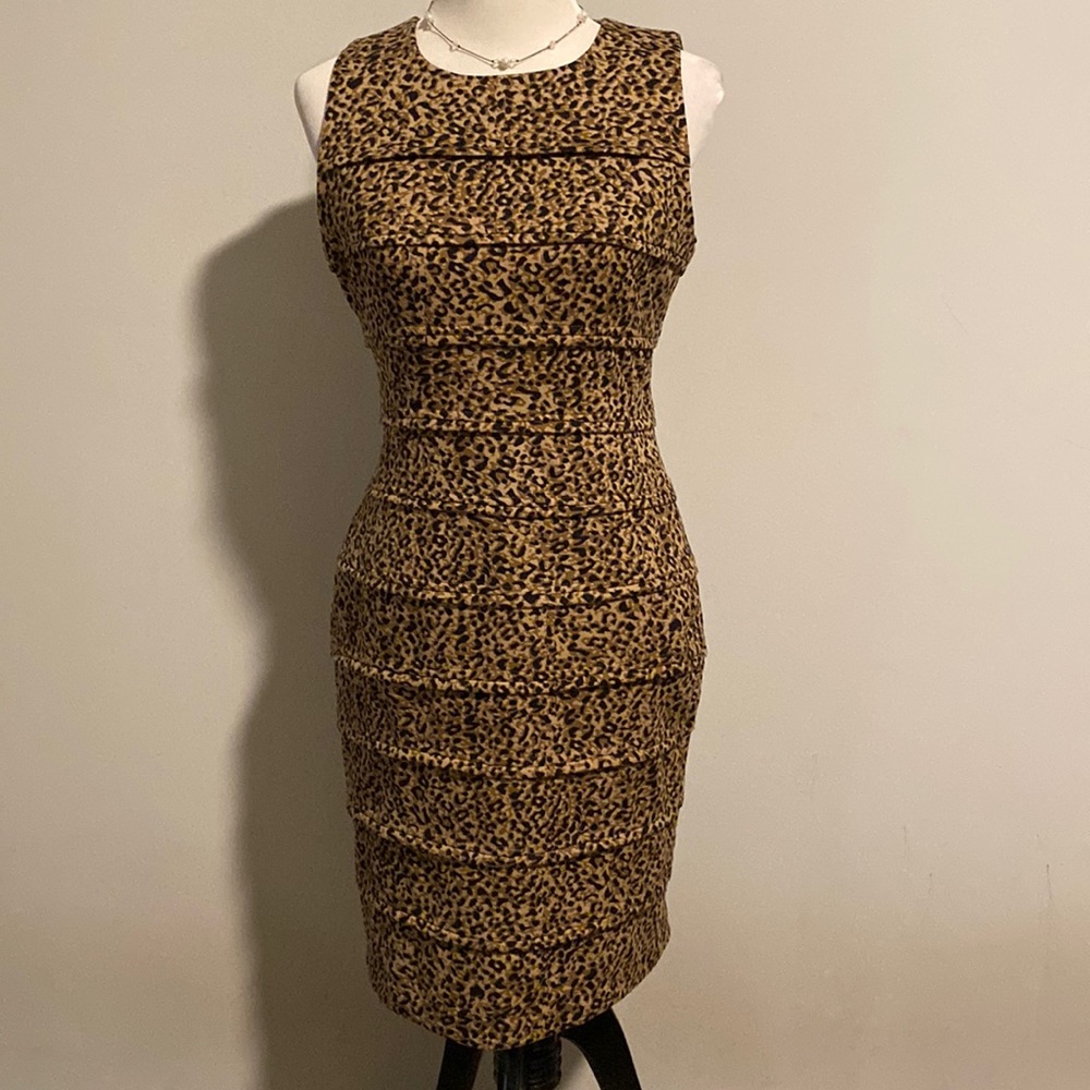 New Directions Leopard print dress. size 8
